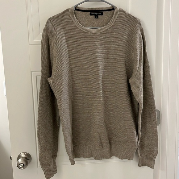 Men’s Banana Republic Sweater - Picture 1 of 5